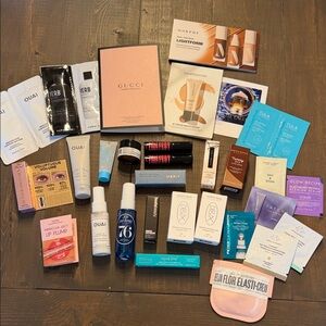 Lot of makeup / cosmetic / haircare samples & full size NEW